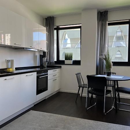 Luxury Waterfront Apartment Berlino Esterno foto