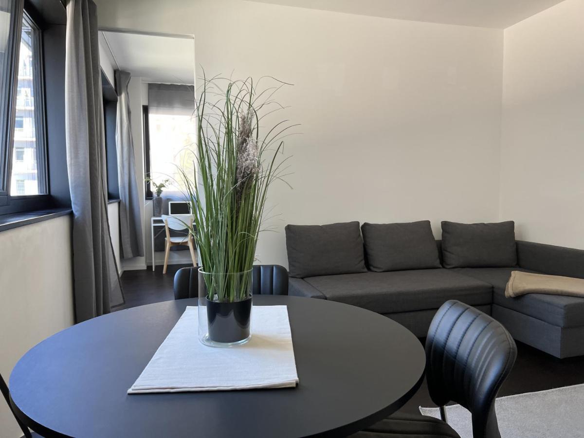 Luxury Waterfront Apartment Berlino Esterno foto