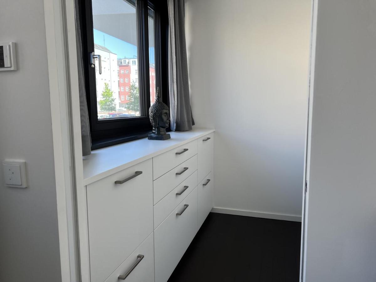 Luxury Waterfront Apartment Berlino Esterno foto
